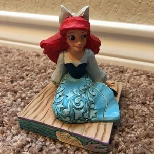 Ariel Personality Pose Figurine